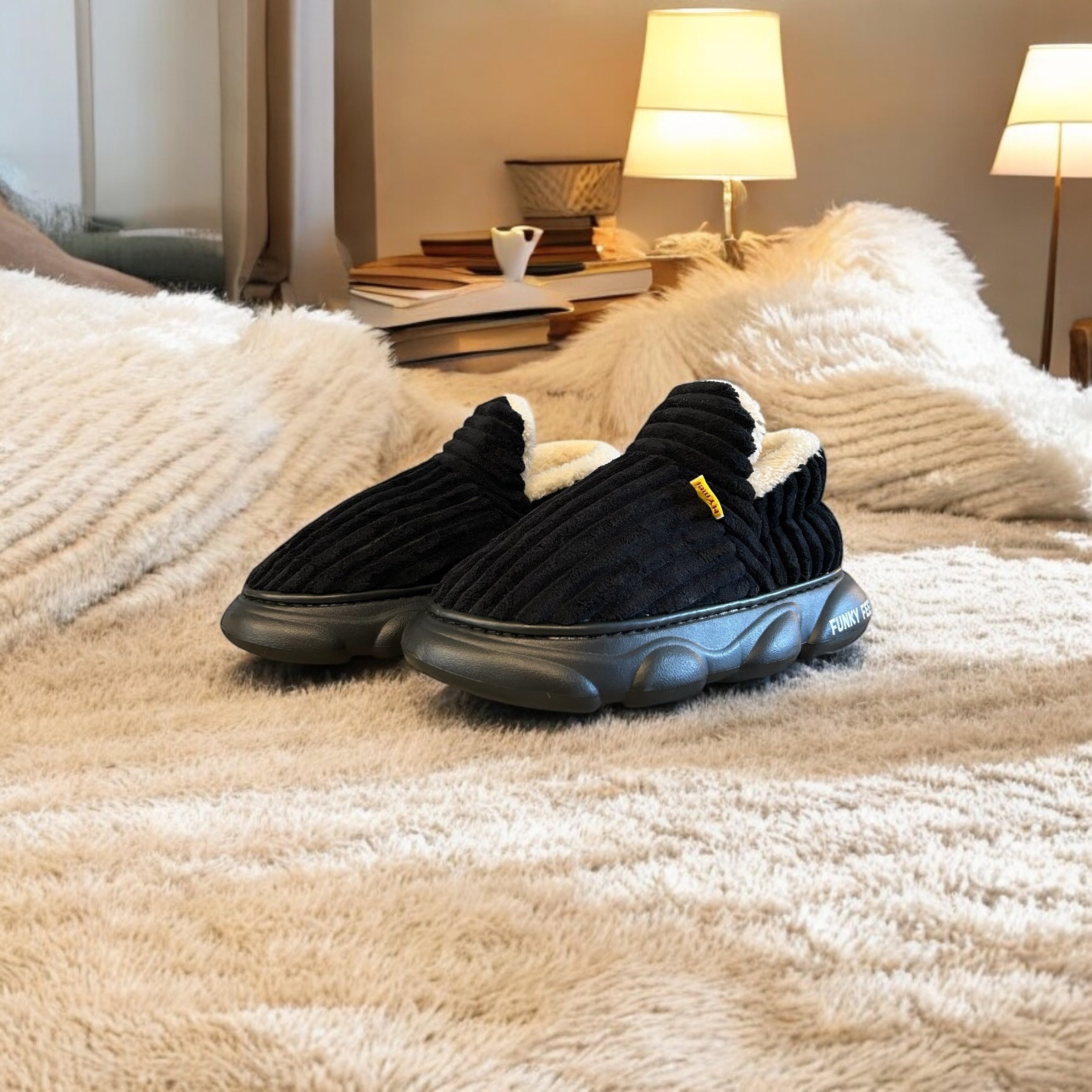 Big Softie Black - warm slippers with non-slip sole