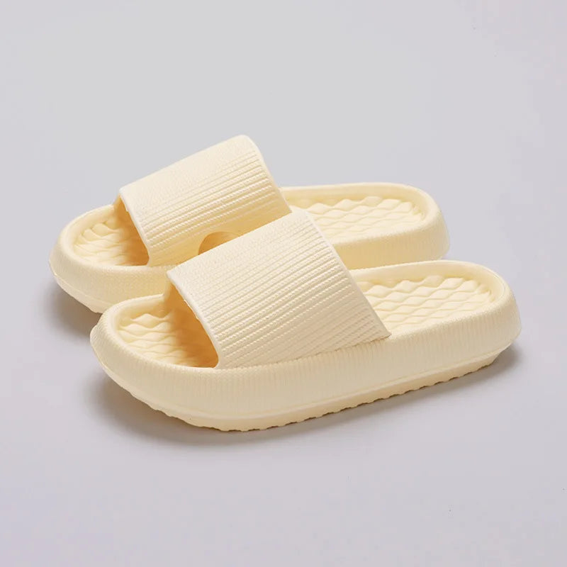 Lūna Slides